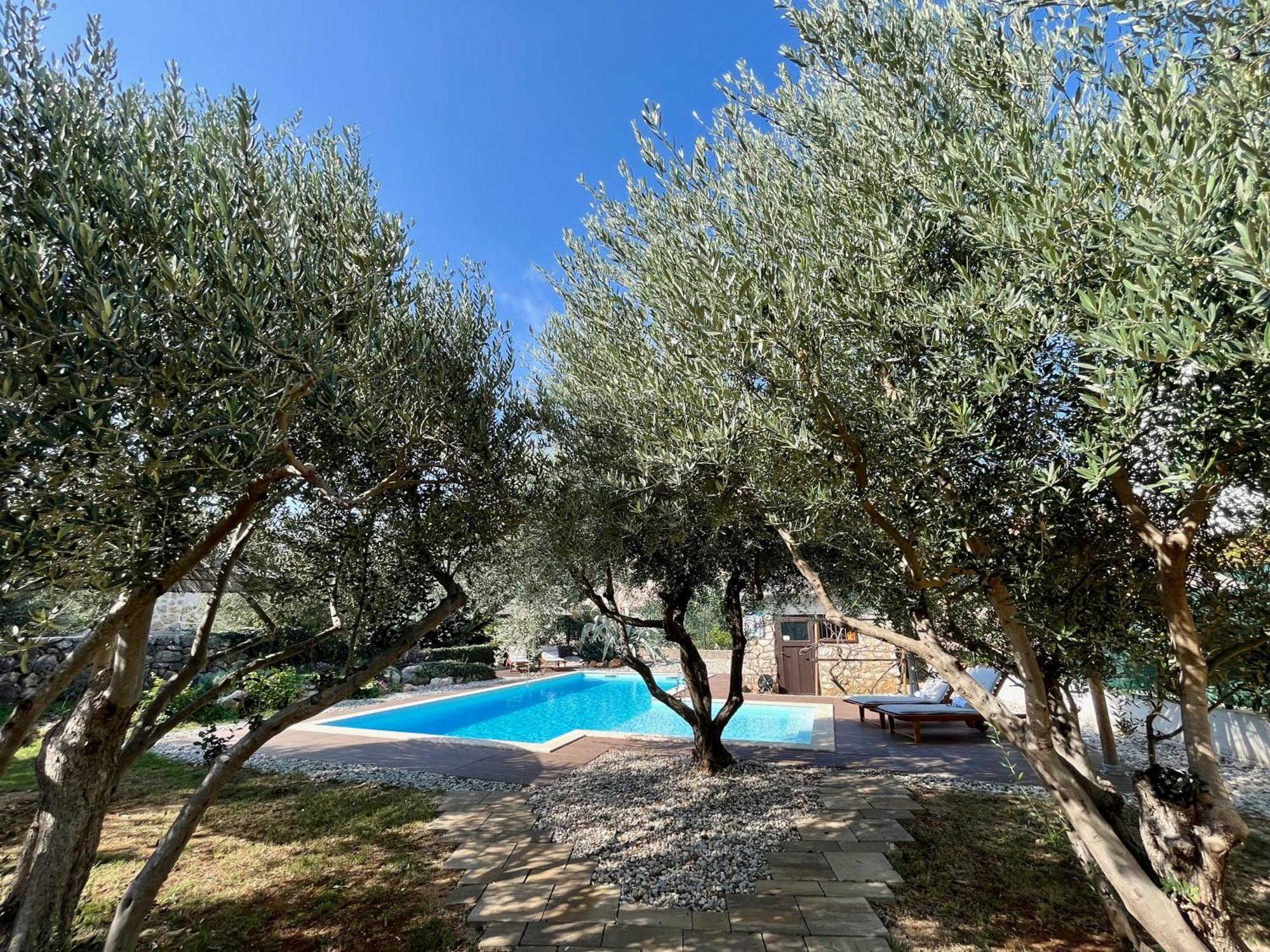 Villa Cimic Krk Town Extérieur photo
