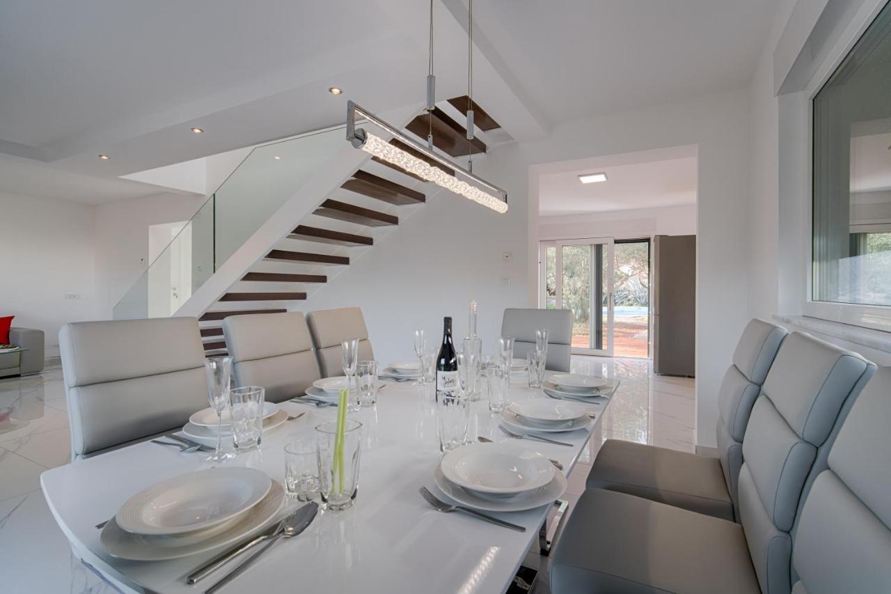 Villa Cimic Krk Town Extérieur photo