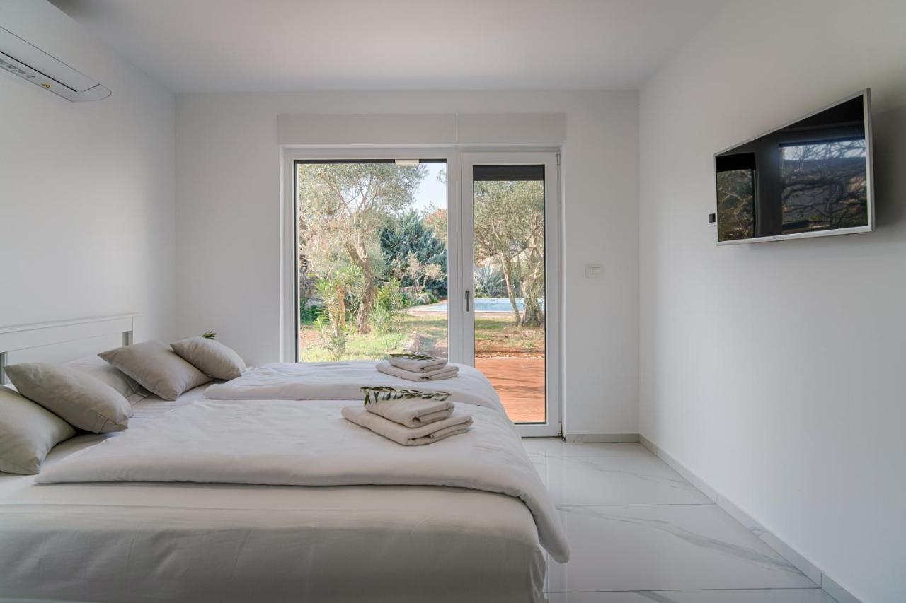 Villa Cimic Krk Town Extérieur photo